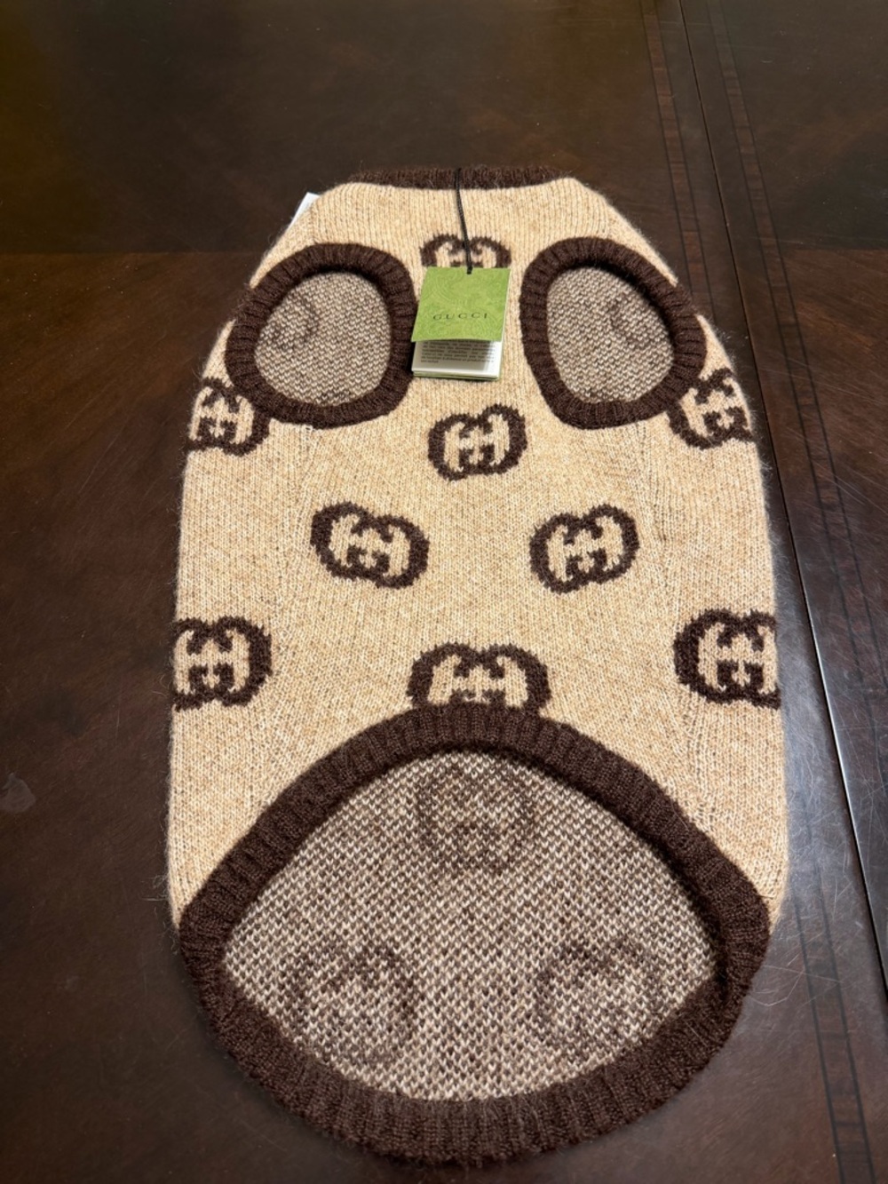 New Authentic Gucci GG Jumbo Logo Dog Sweater Clothes Tan Brown Size L - Picture 5 of 11